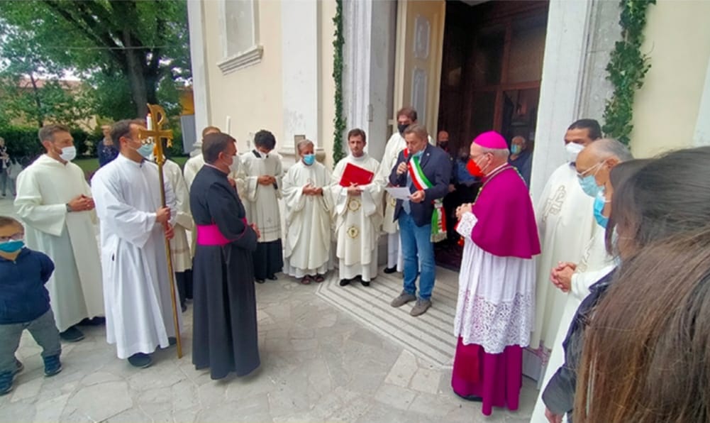 Immagine per Don Sudoso torna a Ronchi da parroco, «la vita necessita di relazioni»